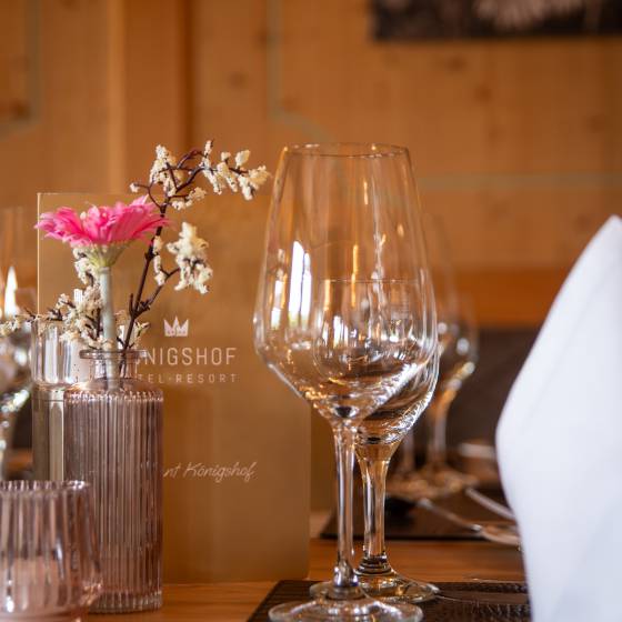 Good to know: Essential Information - Königshof Hotel Resort